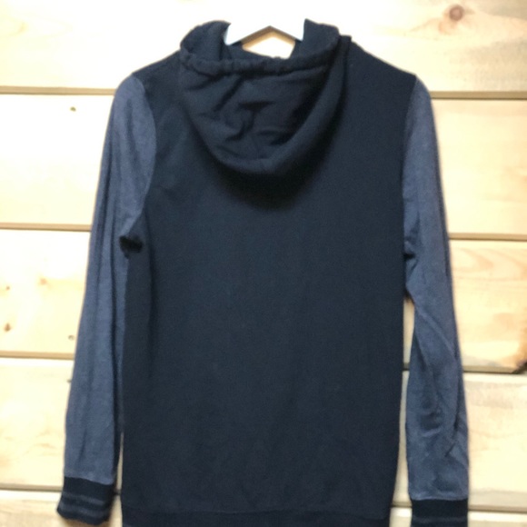 Holden button up sweater - Picture 3 of 3